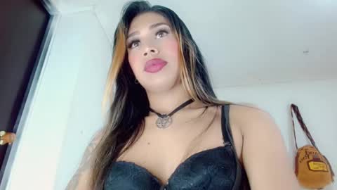 Snapshot of chocolatetriplex chatting on 21, 11, 2025 chocolatetriplex online show from 21, 11, 2025