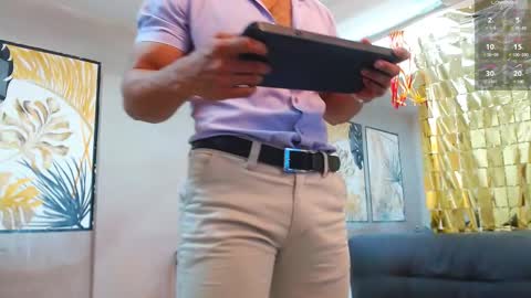 Snapshot of choreythaiylor chatting on 8, 3, 2025 Chorey Thaylor online show from 8, 3, 2025