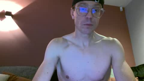 Snapshot of chouffie_81 chatting on 29, 11, 2025 Chouffie online show from 29, 11, 2025