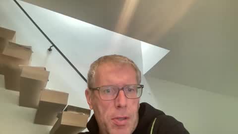 choupipat1 online show from 5, 2, 2026