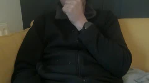 chris13abcd online show from 15, 1, 2026