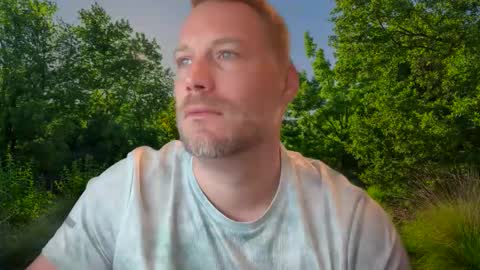 Snapshot of chris2024x chatting on 22, 9, 2025 Christian online show from 22, 9, 2025