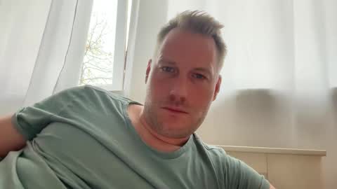 Snapshot of chris2024x chatting on 12, 10, 2025 Christian online show from 12, 10, 2025