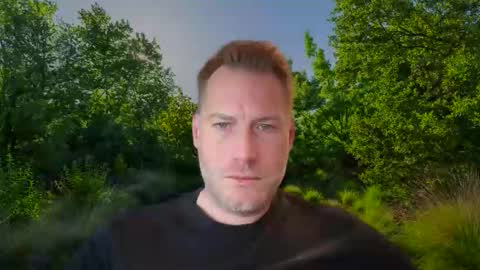 Snapshot of chris2024x chatting on 14, 10, 2025 Christian online show from 14, 10, 2025