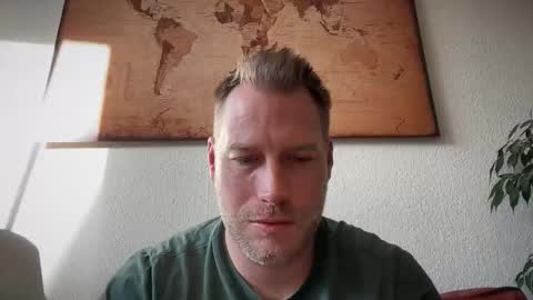 Snapshot of chris2024x chatting on 19, 10, 2025 Christian online show from 19, 10, 2025