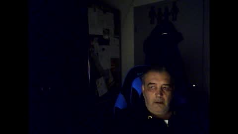 Chris online show from 26, 10, 2025