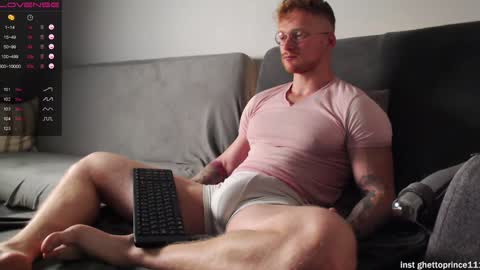 Snapshot of chris_boy37 chatting on 28, 12, 2024 redhead thief of sausages and hearts online show from 28, 12, 2024