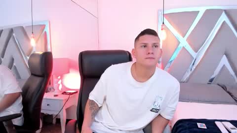 Chris Diamond online show from 7, 2, 2026