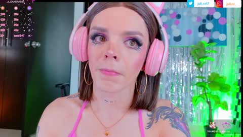 juli   Instagram july rv17 - Twitter juli rv17     online show from 21, 1, 2025