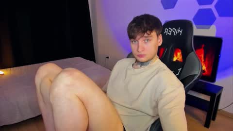 Chris Tyson online show from 9, 2, 2025