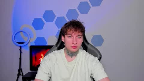 Chris Tyson online show from 31, 10, 2025