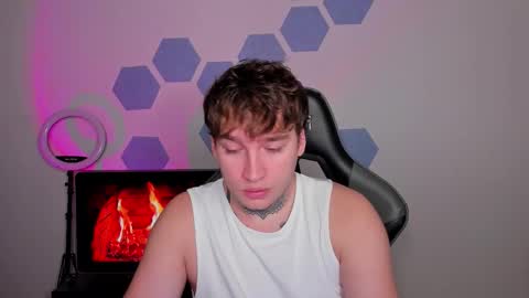 Chris Tyson online show from 6, 11, 2025