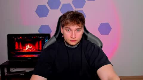 Chris Tyson online show from 7, 4, 2026