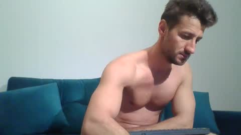 Snapshot of chrisaron chatting on 27, 3, 2026 chrisaron online show from 27, 3, 2026