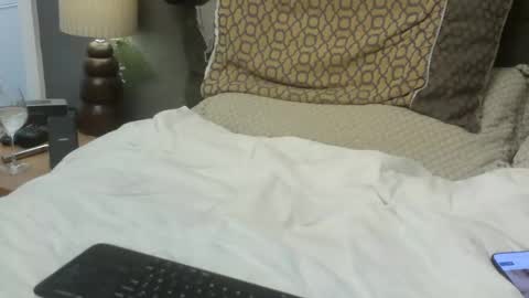 Snapshot of chrismiked chatting on 1, 2, 2026 love a good pvt sesh online show from 1, 2, 2026
