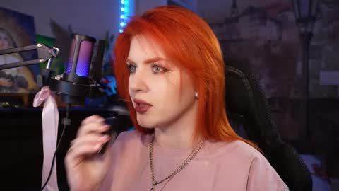 Snapshot of chriss_foxx chatting on 7, 3, 2025 chriss_foxx online show from 7, 3, 2025