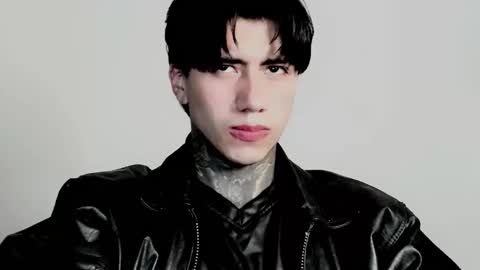 Snapshot of chriss_opp chatting on 22, 12, 2025 CHRIS INDEPENT MODEL online show from 22, 12, 2025