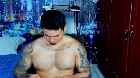 Snapshot of chriss_stewart2 chatting on 26, 11, 2025 Chriss Stewart online show from 26, 11, 2025