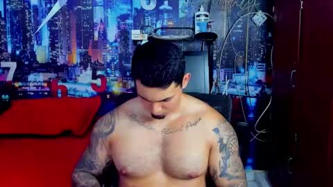 Snapshot of chriss_stewart2 chatting on 20, 12, 2025 Chriss Stewart online show from 20, 12, 2025