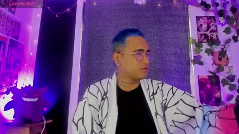 Christian Wang online show from 13, 1, 2025