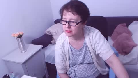 Christa online show from 9, 2, 2025