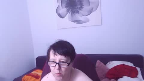 Snapshot of christarose chatting on 10, 7, 2026 Christa online show from 10, 7, 2026
