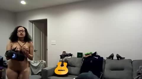 Snapshot of christianslutt chatting on 4, 12, 2025 christianslutt online show from 4, 12, 2025