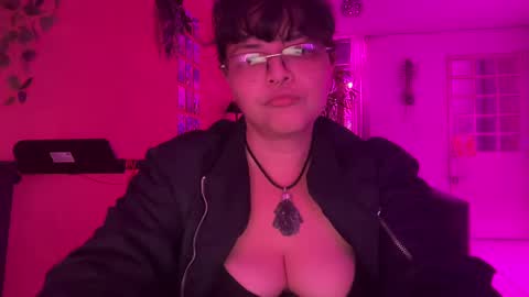 christianvalles online show from 28, 1, 2025