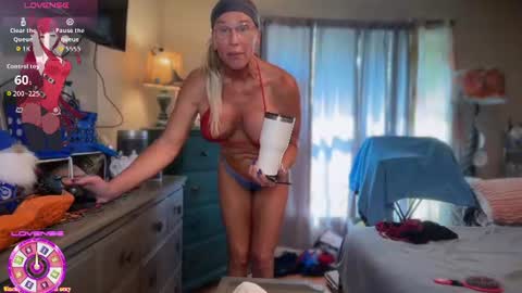 Snapshot of christinabruce chatting on 6, 7, 2026 Chris Tina Bruce online show from 6, 7, 2026