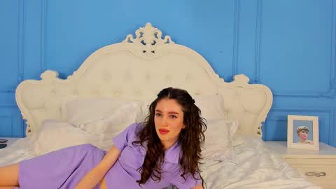 Snapshot of christinaconte chatting on 9, 3, 2025 christinaconte online show from 9, 3, 2025