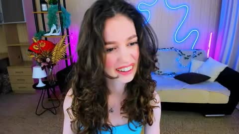 Snapshot of christinaconteeree chatting on 16, 9, 2025 christinaconteeree online show from 16, 9, 2025