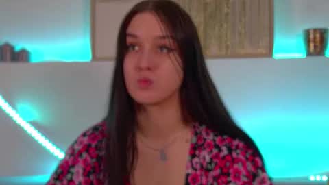 Christina online show from 26, 2, 2025