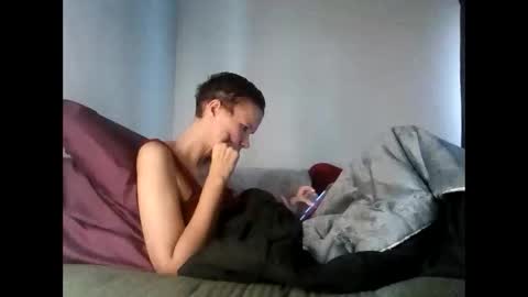 Snapshot of christinasaunters chatting on 4, 2, 2025 Christina Saunters online show from 4, 2, 2025