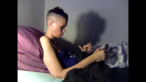 Snapshot of christinasaunters chatting on 14, 10, 2025 Christina Saunters online show from 14, 10, 2025