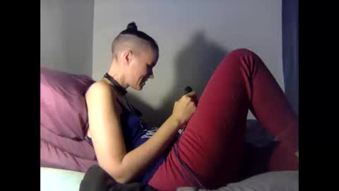 Snapshot of christinasaunters chatting on 14, 10, 2025 Christina Saunters online show from 14, 10, 2025