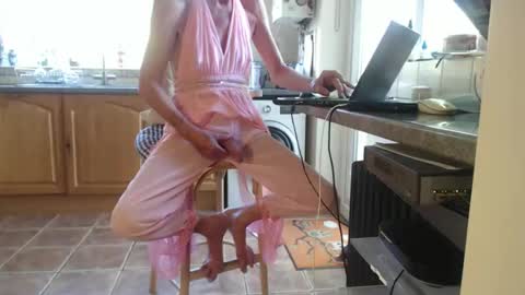 Snapshot of christine888 chatting on 5, 5, 2026 Sissy Christine online show from 5, 5, 2026