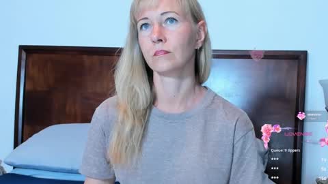 Snapshot of christine_35 chatting on 7, 1, 2025 Christine - online show from 7, 1, 2025