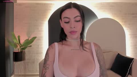 Christine Ford online show from 27, 10, 2025