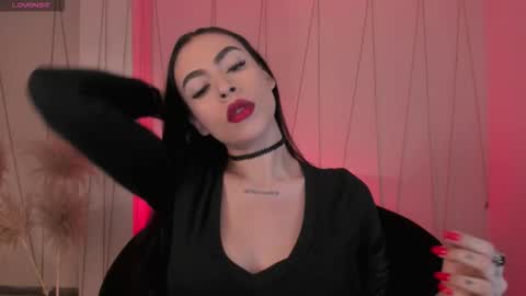 Christine Ford online show from 25, 11, 2025