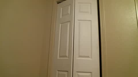 christophe_throbin online show from 1, 1, 2025