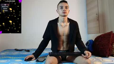 Snapshot of christopher__vans chatting on 14, 9, 2025 CHRISTOPHER online show from 14, 9, 2025