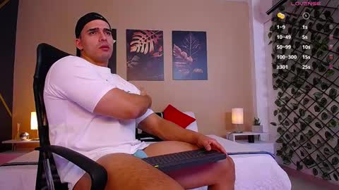 Christopher Black online show from 2, 3, 2026