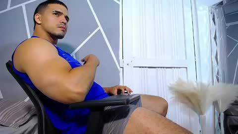Snapshot of christopherblack_ chatting on 29, 5, 2026 Christopher Black online show from 29, 5, 2026