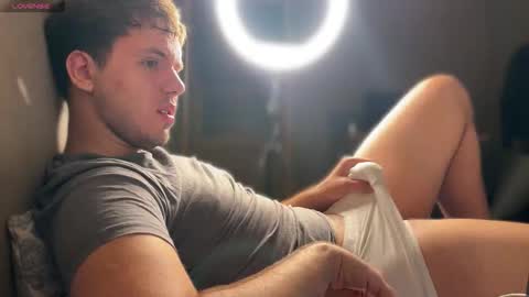 Snapshot of christophertan chatting on 19, 9, 2025 Christopher online show from 19, 9, 2025