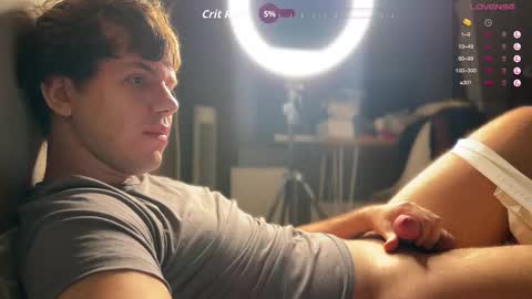 Snapshot of christophertan chatting on 17, 11, 2025 Christopher online show from 17, 11, 2025