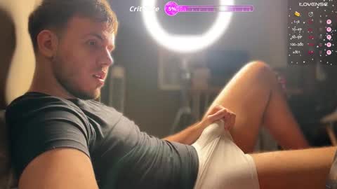 Snapshot of christophertan chatting on 22, 12, 2025 Christopher online show from 22, 12, 2025