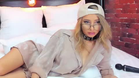 christyna_ross online show from 27, 2, 2025