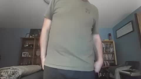 Snapshot of chrisw8121 chatting on 17, 10, 2025 chrisw8121 online show from 17, 10, 2025