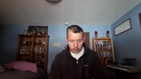 Snapshot of chrisw8121 chatting on 3, 12, 2025 chrisw8121 online show from 3, 12, 2025