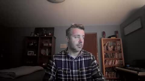 Snapshot of chrisw8121670385 chatting on 22, 2, 2026 Chris online show from 22, 2, 2026